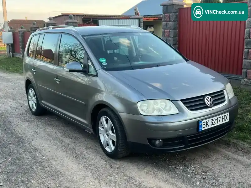 Volkswagen Touran 2004, фото з оголошення 1 з 20, VIN WVGZZZ1TZ5W059769