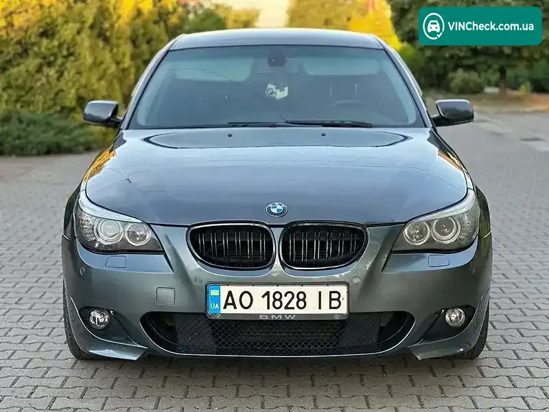 BMW 5 Series 2006, фото з оголошення 1 з 9, VIN WBANE31000B952425