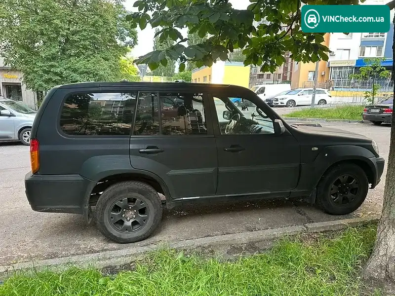 Hyundai Terracan 2003, фото з оголошення 2 з 14, VIN KMHNM81XP3U105533