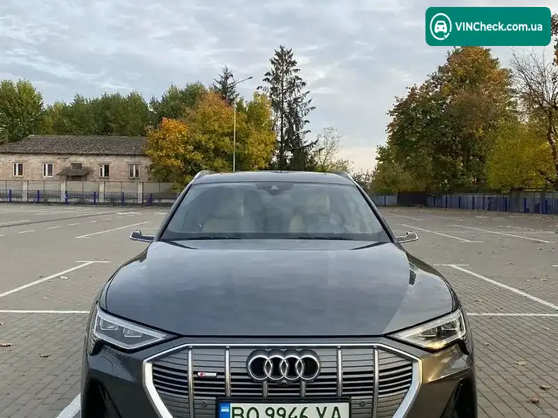 Audi e-tron 2020, фото з оголошення 2 з 20, VIN WAUZZZGE9MB009063