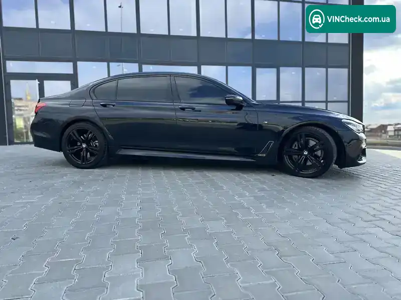 BMW 7 Series 2018, фото з оголошення 2 з 21, VIN WBA7E2C50KB216499