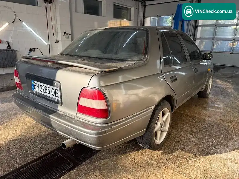 Nissan Sunny 1993, фото з оголошення 2 з 7, VIN JN1BJAN14U0482166