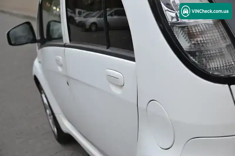 Mitsubishi i-MiEV 2011, фото з оголошення 2 з 21, VIN JMBLDHA3WBU000468