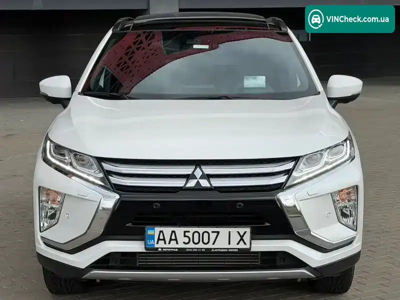 Mitsubishi Eclipse Cross 2020, фото з оголошення 2 з 21, VIN JMBXTGK1WLZ014506