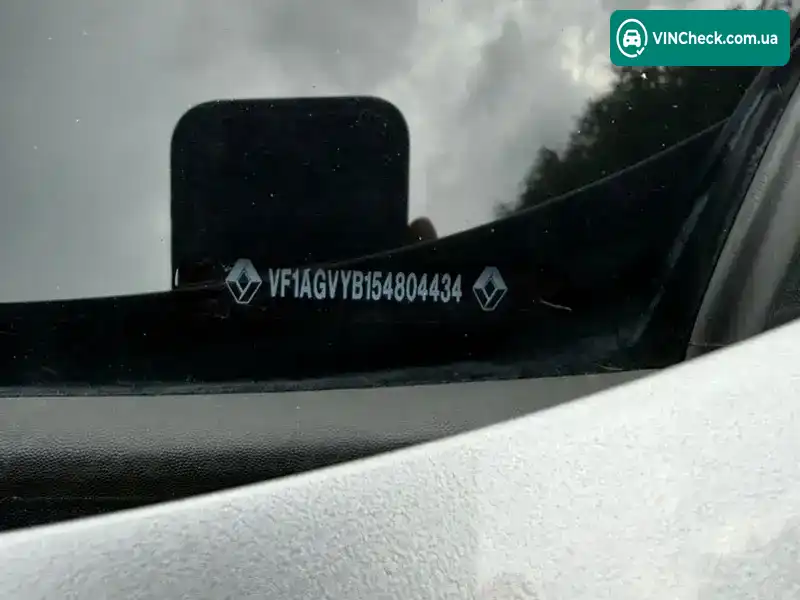 Renault Zoe 2016, фото з оголошення 2 з 20, VIN VF1AGVYB154804434