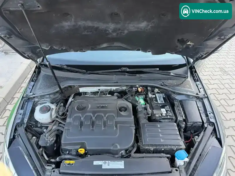 Volkswagen Golf 2019, фото з оголошення 2 з 21, VIN WVWZZZAUZKP581527