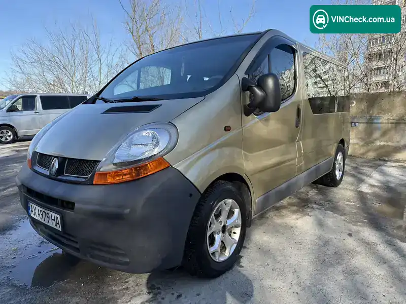 Renault Trafic 2002, фото з оголошення 2 з 21, VIN VF1FLACA62V156525