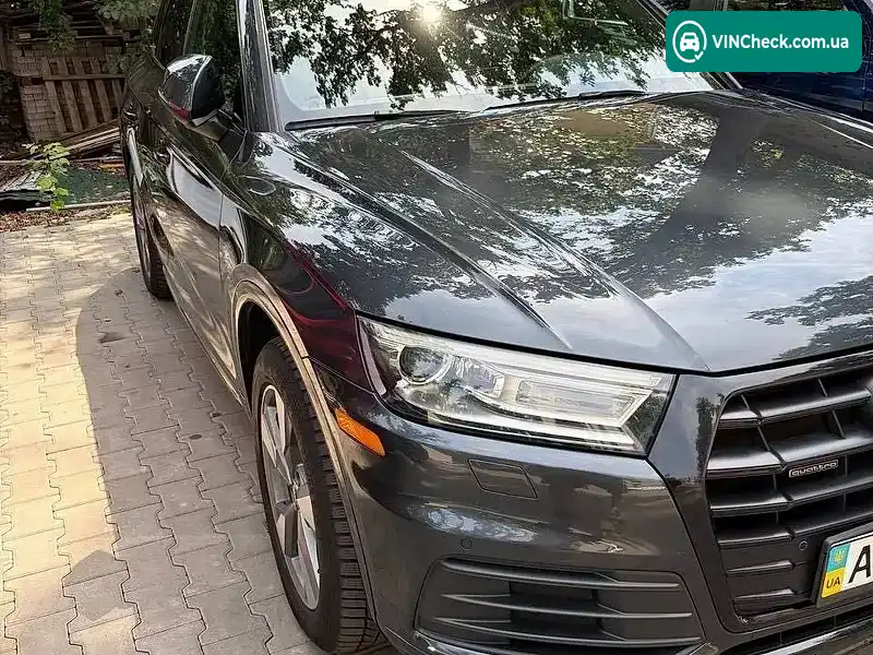 Audi Q5 2020, фото з оголошення 2 з 20, VIN WA1ANAFY4L2111629
