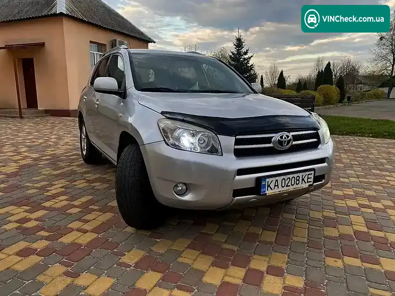 Toyota RAV4 2008, фото з оголошення 2 з 21, VIN JTMBH31V005057993
