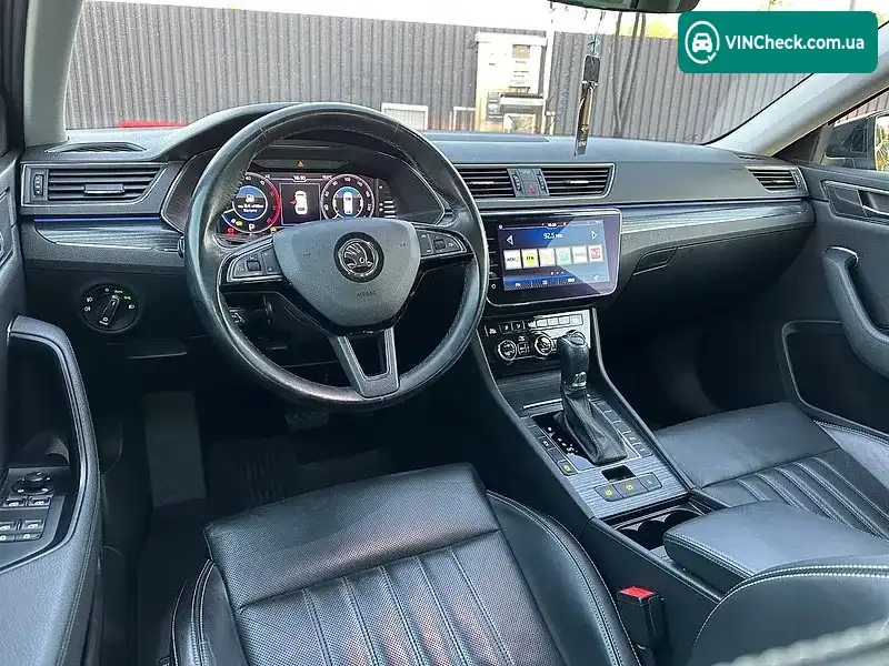 Skoda Superb 2020, фото з оголошення 1 з 20, VIN TMBJJ7NPXL7042509