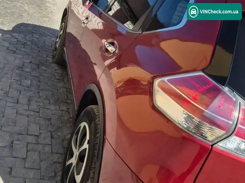 Nissan Rogue 2016, фото з оголошення 2 з 10, VIN 5N1AT2MV9GC819123