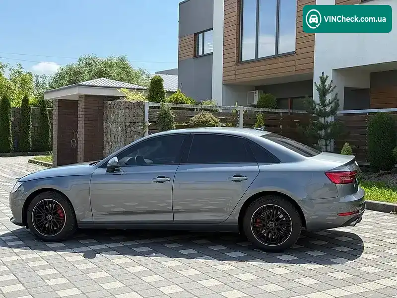 Audi A4 2016, фото з оголошення 2 з 15, VIN WAUANAF44HN019166