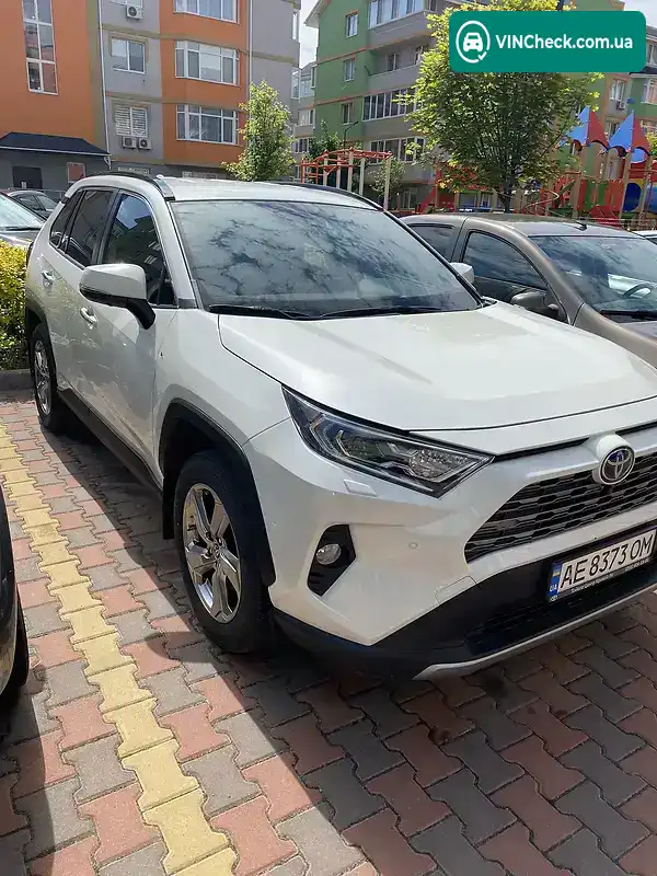 Toyota RAV4 2020, фото з оголошення 1 з 18, VIN JTMDW3FV30D087079