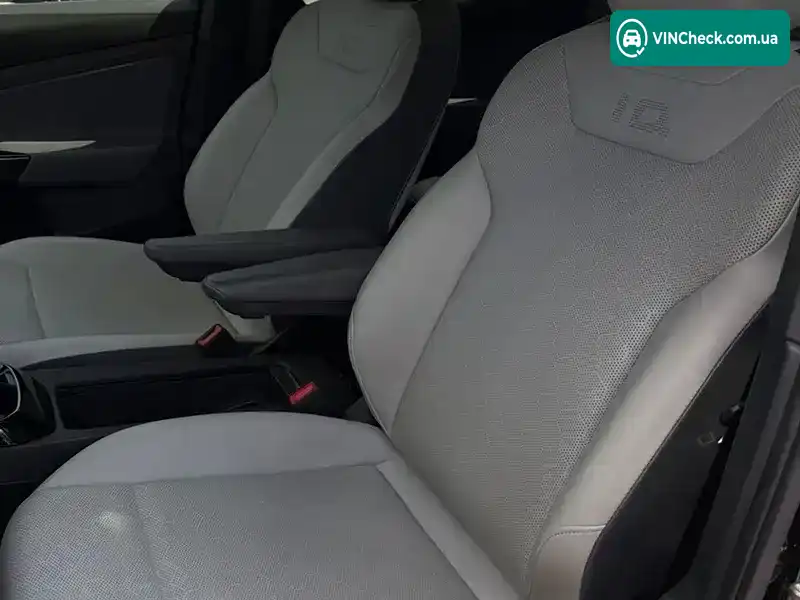 Volkswagen ID.4 2021, фото з оголошення 1 з 12, VIN WVGTMPE2XMP035979