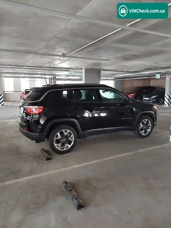 Jeep Compass 2018, фото з оголошення 1 з 12, VIN 3C4NJDCB7JT175230