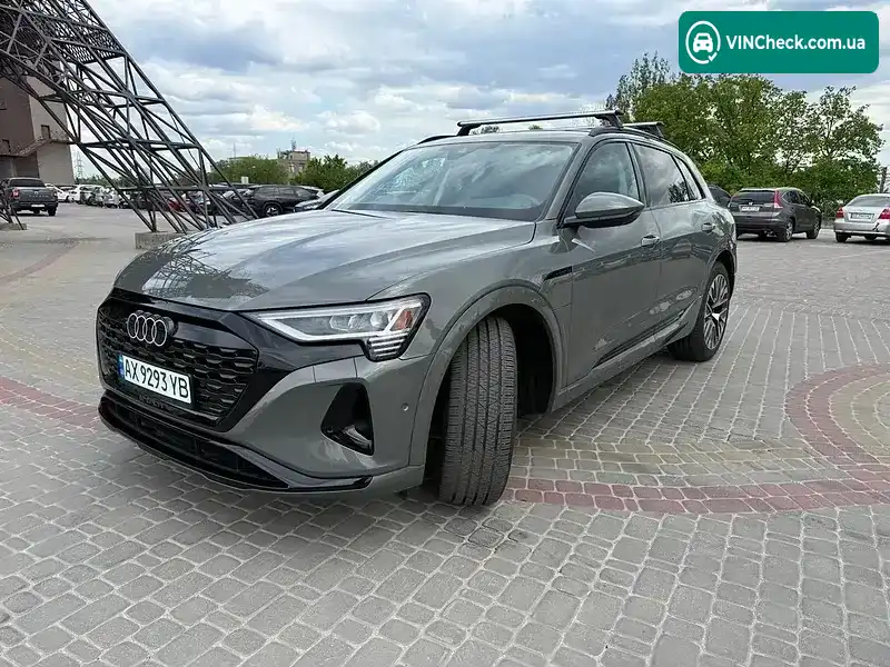 Audi Q8 e-tron 2023, фото з оголошення 1 з 20, VIN WA15AAGE2RB010938