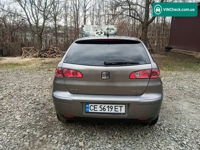 SEAT Ibiza 2004, фото з оголошення 1 з 15, VIN VSSZZZ6LZ5R039545