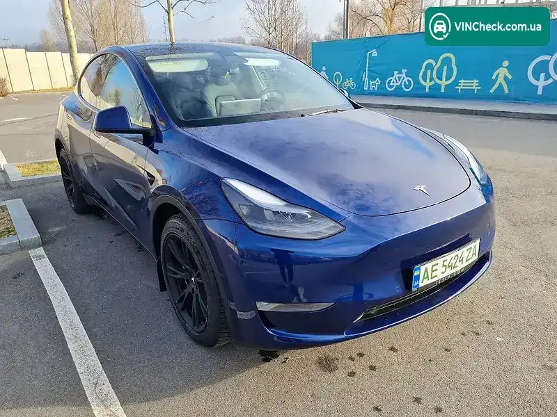 Tesla Model Y 2022, фото з оголошення 2 з 20, VIN LRWYGCEK5NC463782