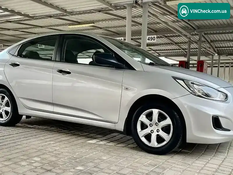 Hyundai Accent 2012, фото з оголошення 2 з 20, VIN Z94CT41CBCR155587