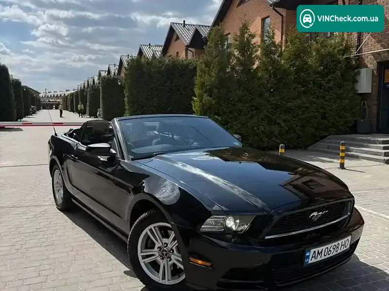 Ford Mustang 2012, фото з оголошення 1 з 13, VIN 1ZVBP8EM8D5276382