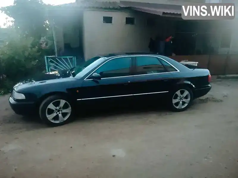 Audi A8 1998, фото з оголошення 1 з 8, VIN WAUZZZ4DZWN001571