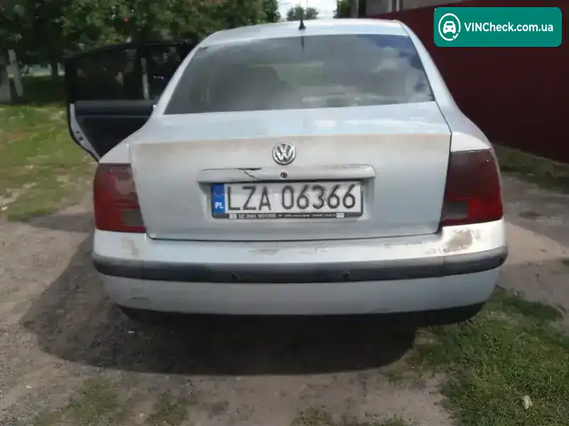 Volkswagen Passat 1997, фото з оголошення 2 з 3, VIN WVWZZZ3BZVE090991