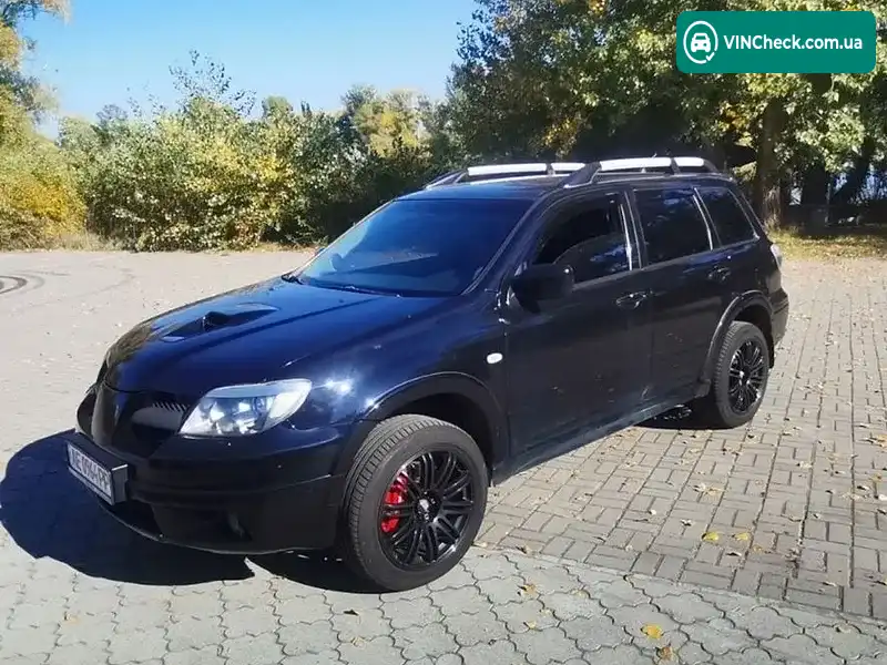 Mitsubishi Outlander 2005, фото з оголошення 2 з 8, VIN JMBXNCU2W5U004901