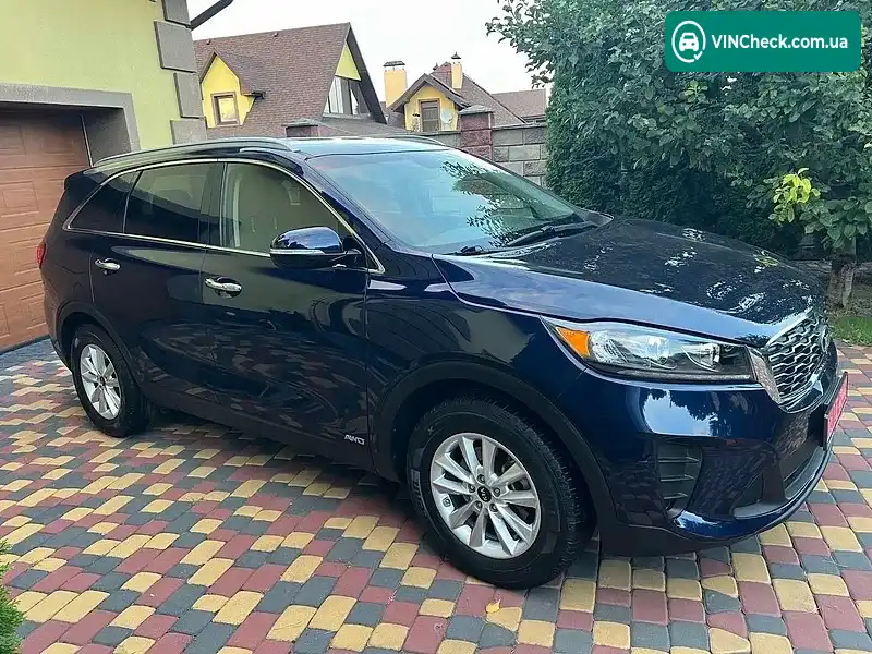 Kia Sorento 2020, фото з оголошення 2 з 20, VIN 5XYPGDA39KG597334