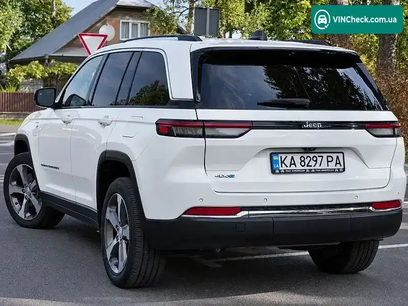 Jeep Grand Cherokee 2022, фото з оголошення 2 з 20, VIN 1C4RJYB66N8761810