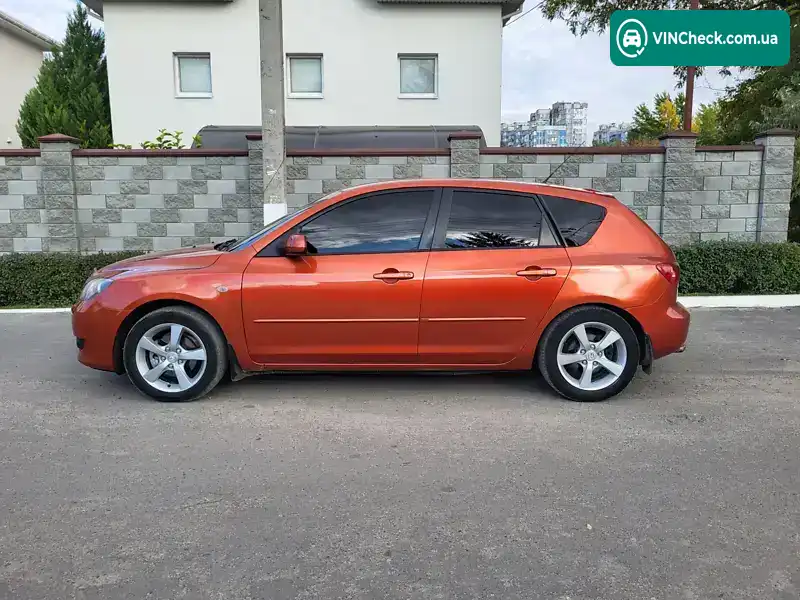 Mazda 3 2005, фото з оголошення 2 з 17, VIN JMZBK14Z261257053