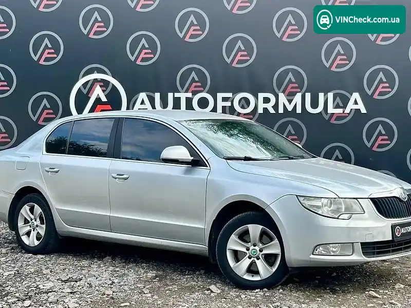 Skoda Superb 2011, фото з оголошення 1 з 20, VIN TMBAB43T2CB300479