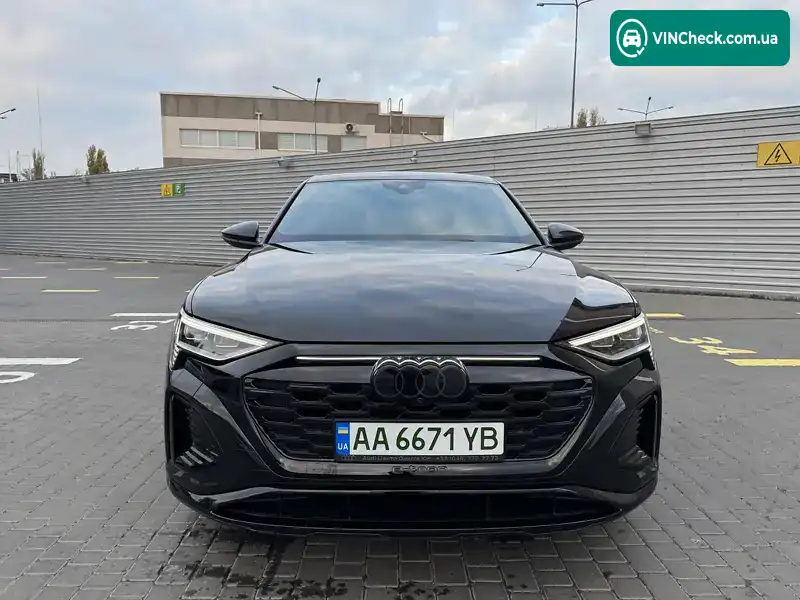 Audi Q8 e-tron 2024, фото з оголошення 2 з 20, VIN WAUZZZGE8RB059525