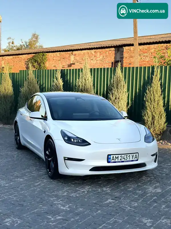 Tesla Model 3 2020, фото з оголошення 1 з 20, VIN 5YJ3E1EC0MF867882