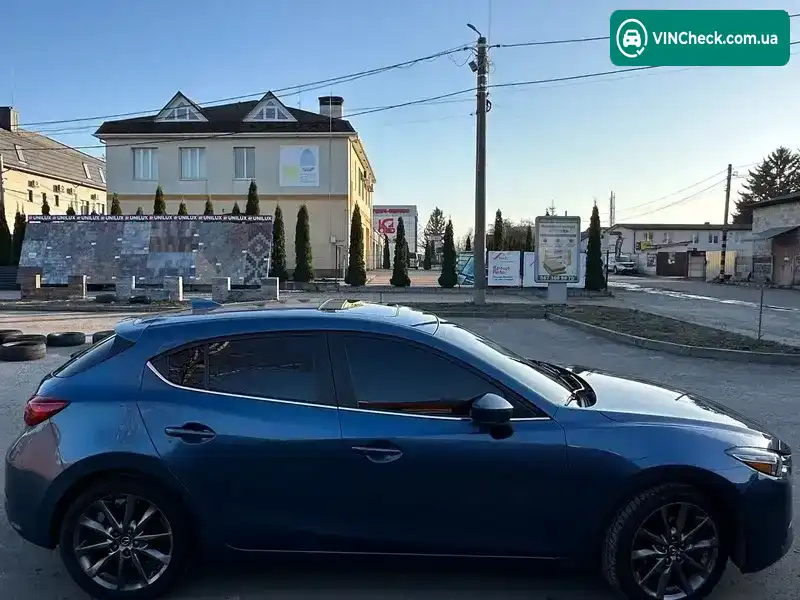 Mazda 3 2018, фото з оголошення 2 з 11, VIN 3MZBN1L36JM274255