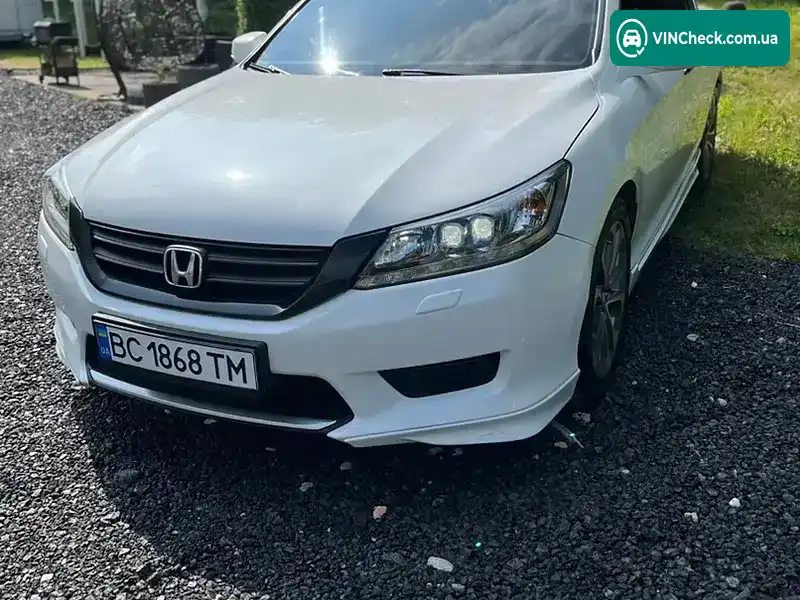 Honda Accord 2013, фото з оголошення 2 з 21, VIN 1HGCR2670DA702919