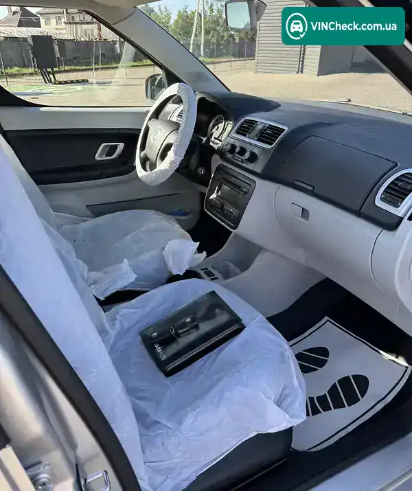 Skoda Roomster 2008, фото з оголошення 2 з 19, VIN TMBMC65J075057325