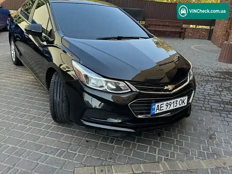 Chevrolet Cruze 2018, фото з оголошення 1 з 8, VIN 1G1BE5SM5J7240587