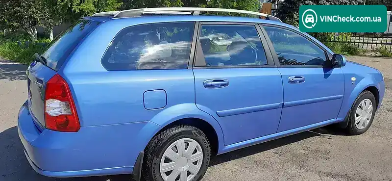Chevrolet Lacetti 2006, фото з оголошення 2 з 16, VIN KL1NF356J6K430415