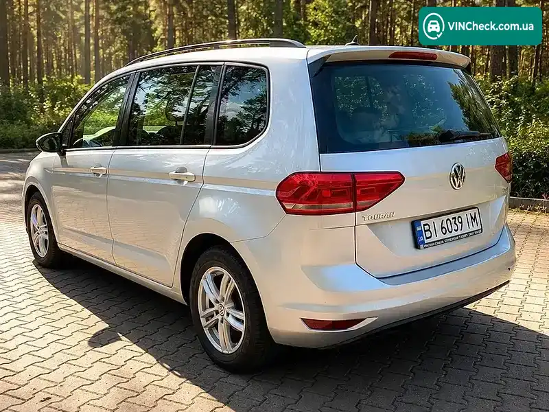 Volkswagen Touran 2016, фото з оголошення 2 з 19, VIN WVGZZZ1TZGW588627