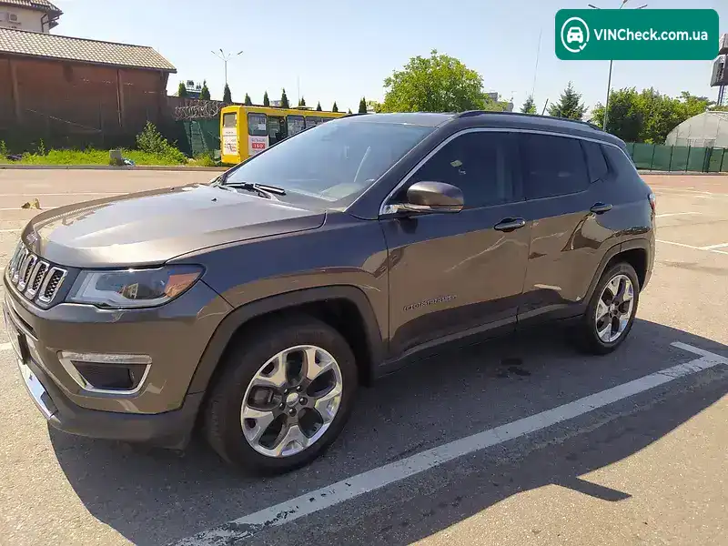 Jeep Compass 2018, фото з оголошення 1 з 16, VIN 3C4NJCCB0JT362271