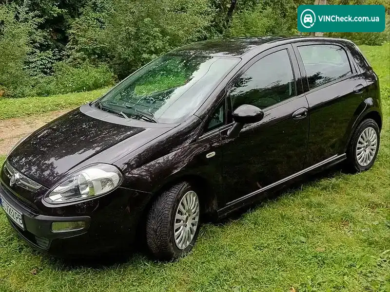Fiat Punto 2010, фото з оголошення 1 з 15, VIN ZFA19900000703111
