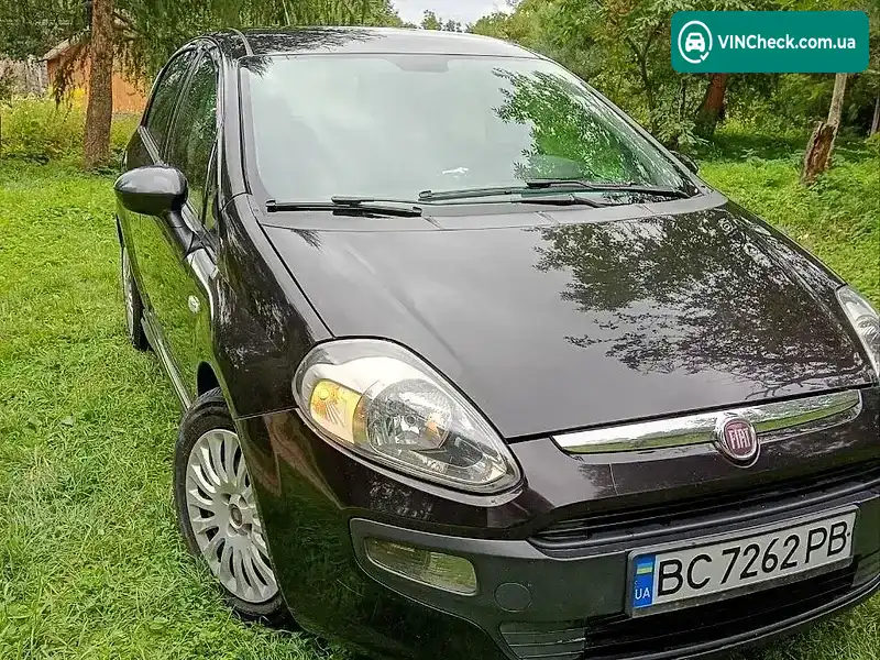 Fiat Punto 2010, фото з оголошення 2 з 15, VIN ZFA19900000703111