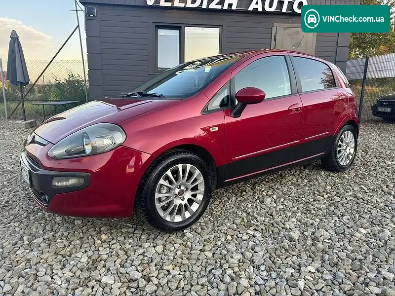 Fiat Punto 2010, фото з оголошення 2 з 20, VIN ZFA19900001672747