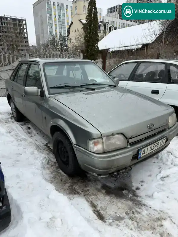 Ford Escort 1990, фото з оголошення 1 з 6, VIN VS6AXXWPAALY55202