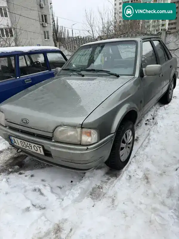 Ford Escort 1990, фото з оголошення 2 з 6, VIN VS6AXXWPAALY55202