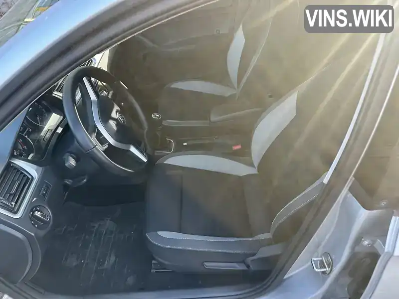 Skoda Rapid 2016, фото з оголошення 2 з 21, VIN TMBAC2NH8HB100319