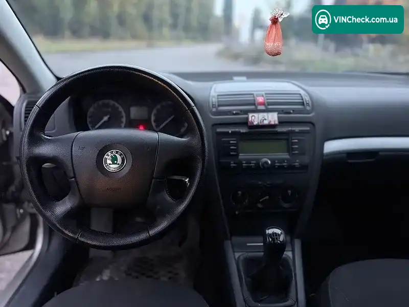 Skoda Octavia 2007, фото з оголошення 2 з 11, VIN TMBCA21Z378025750