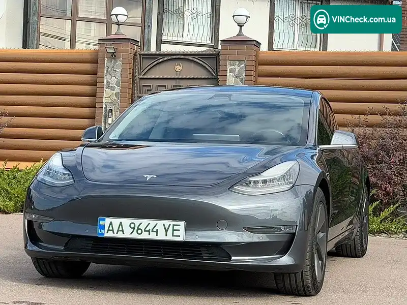 Tesla Model 3 2019, фото з оголошення 2 з 20, VIN 5YJ3E1EA9KF396407