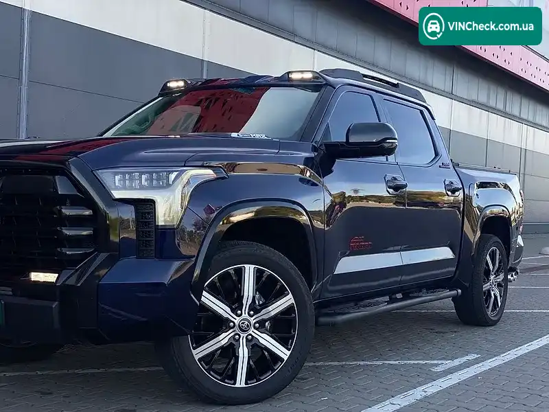 Toyota Tundra 2023, фото з оголошення 2 з 20, VIN 5TFJC5DBXPX034727