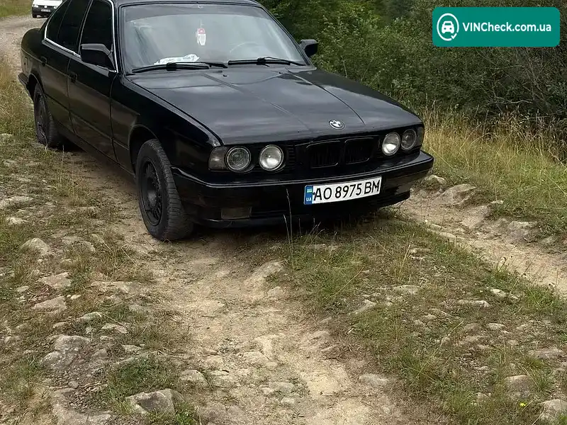 BMW M5 1990, фото з оголошення 1 з 4, VIN WBAHA61010BB01666